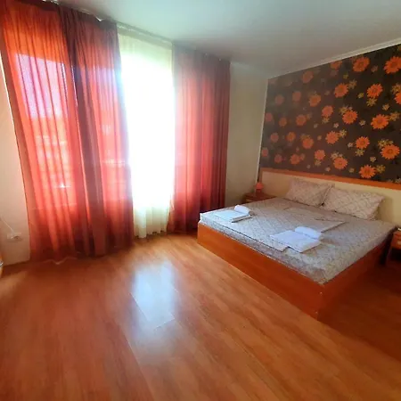 아파트 Family Hotel Megas 써니비치
