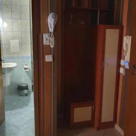Family Hotel Megas شقة ساني بيتش